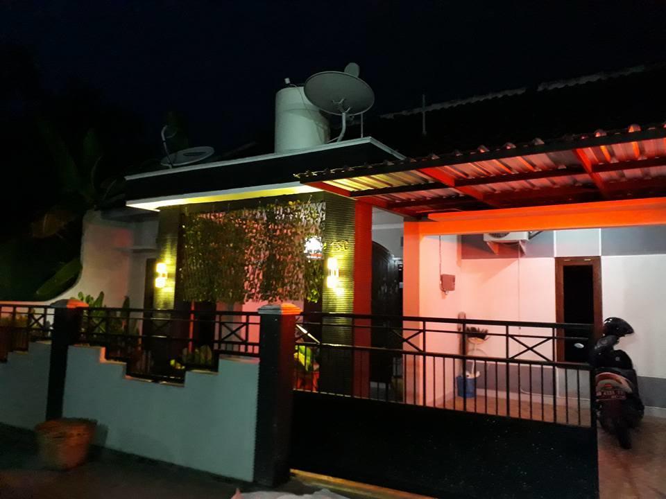 Renaya Griya Hotel Salakan Exterior foto
